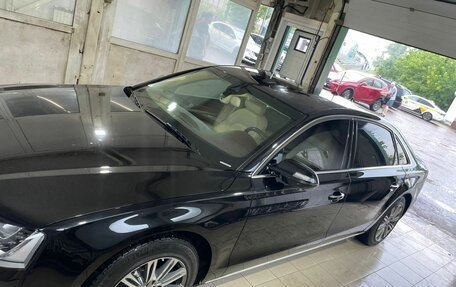 Audi A8, 2012 год, 13 000 000 рублей, 6 фотография