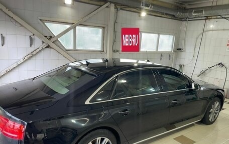 Audi A8, 2012 год, 13 000 000 рублей, 3 фотография