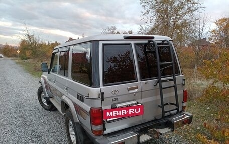 Toyota Land Cruiser 70, 2013 год, 5 100 000 рублей, 2 фотография
