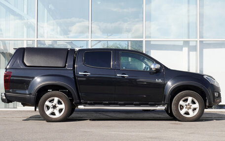 Isuzu D-Max II, 2016 год, 2 430 000 рублей, 4 фотография