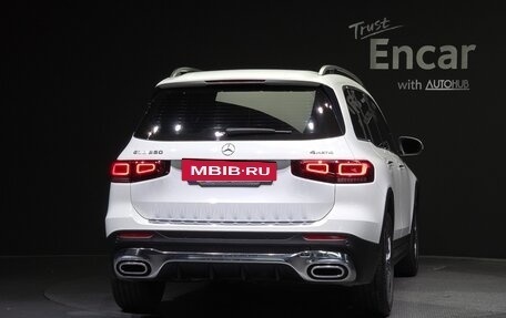 Mercedes-Benz GLB, 2021 год, 3 240 045 рублей, 7 фотография