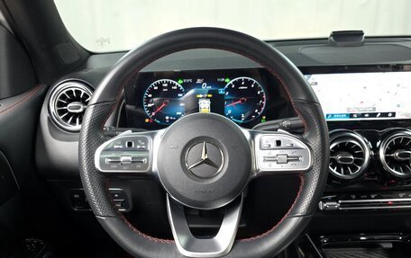 Mercedes-Benz GLB, 2021 год, 3 240 045 рублей, 13 фотография