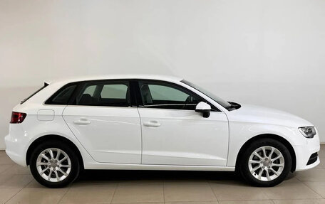 Audi A3, 2016 год, 1 073 000 рублей, 8 фотография