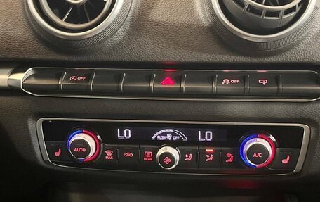 Audi A3, 2016 год, 1 073 000 рублей, 14 фотография