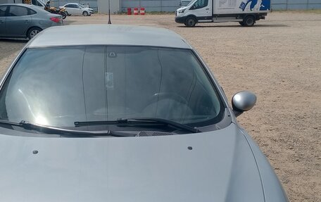 Alfa Romeo 147 I рестайлинг, 2001 год, 290 000 рублей, 2 фотография