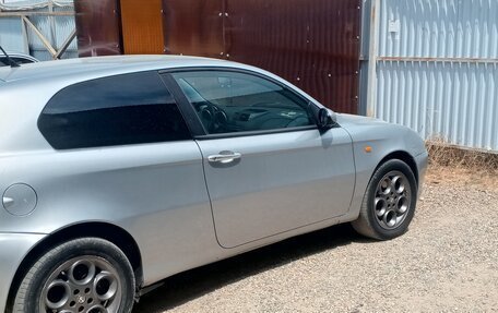 Alfa Romeo 147 I рестайлинг, 2001 год, 290 000 рублей, 7 фотография