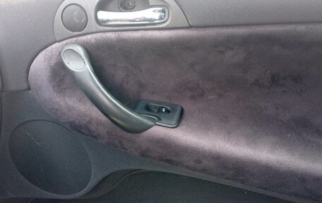 Alfa Romeo 147 I рестайлинг, 2001 год, 290 000 рублей, 10 фотография