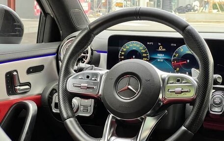 Mercedes-Benz A-Класс AMG, 2021 год, 3 050 000 рублей, 10 фотография
