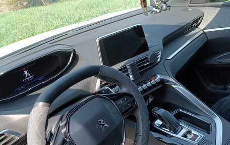 Peugeot 5008 II, 2019 год, 2 390 000 рублей, 4 фотография
