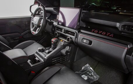 Toyota Tacoma, 2025 год, 11 198 000 рублей, 12 фотография