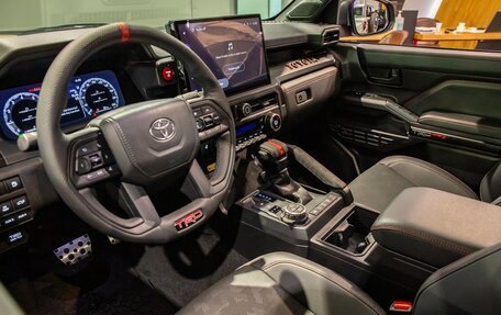 Toyota Tacoma, 2025 год, 11 198 000 рублей, 18 фотография