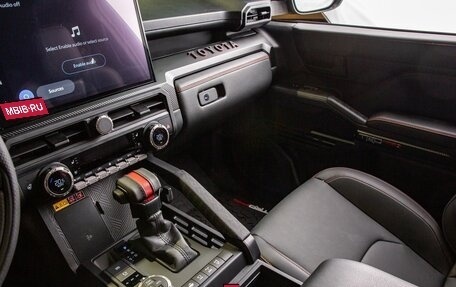 Toyota Tacoma, 2025 год, 11 198 000 рублей, 19 фотография