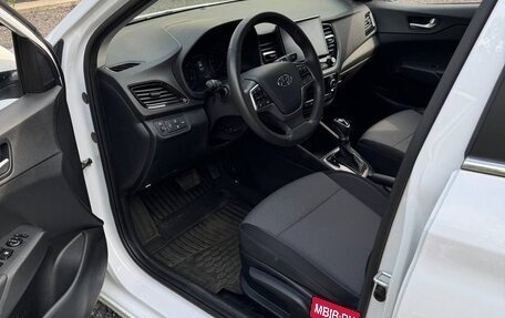 Hyundai Solaris II рестайлинг, 2021 год, 1 999 990 рублей, 5 фотография
