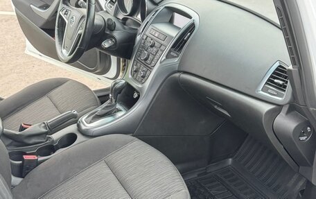Opel Astra J, 2013 год, 720 000 рублей, 7 фотография