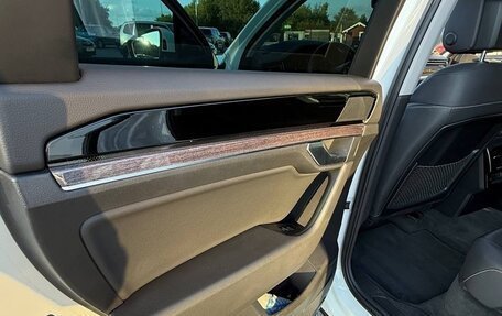 Volkswagen Touareg III, 2020 год, 4 799 999 рублей, 9 фотография