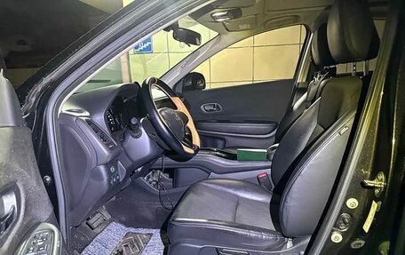 Honda Vezel, 2022 год, 1 320 000 рублей, 12 фотография