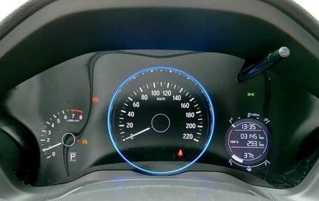 Honda Vezel, 2022 год, 1 320 000 рублей, 15 фотография