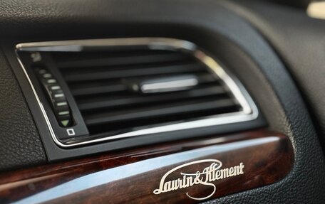 Skoda Superb III рестайлинг, 2008 год, 1 250 000 рублей, 27 фотография