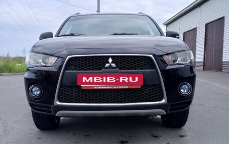 Mitsubishi Outlander III рестайлинг 3, 2010 год, 1 100 000 рублей, 5 фотография