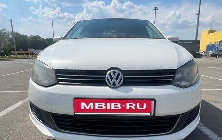Volkswagen Polo VI (EU Market), 2012 год, 560 000 рублей, 2 фотография