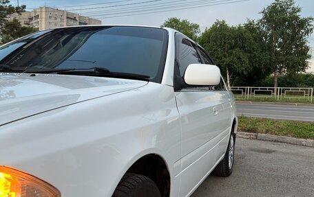 Toyota Carina, 2000 год, 570 000 рублей, 2 фотография