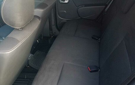 Renault Sandero I, 2013 год, 670 000 рублей, 7 фотография