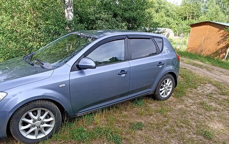KIA cee'd I рестайлинг, 2009 год, 500 000 рублей, 2 фотография