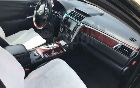 Toyota Camry, 2012 год, 1 700 000 рублей, 10 фотография