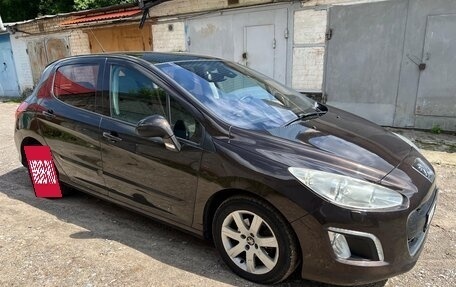 Peugeot 308 II, 2011 год, 650 000 рублей, 2 фотография