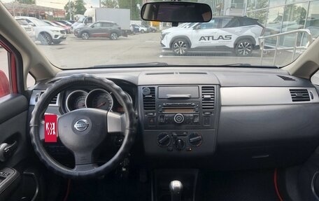 Nissan Tiida, 2010 год, 760 000 рублей, 10 фотография