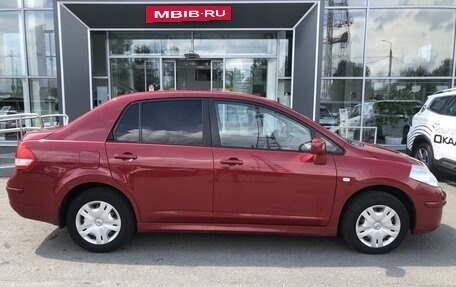 Nissan Tiida, 2010 год, 760 000 рублей, 4 фотография
