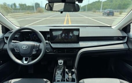 Toyota Camry, 2025 год, 2 480 000 рублей, 24 фотография