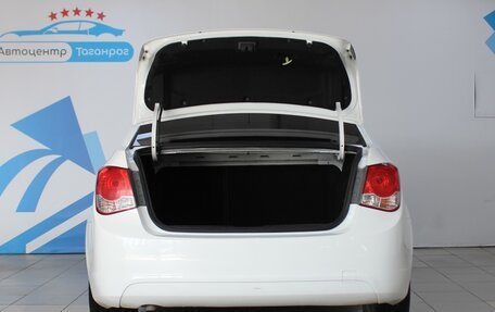 Chevrolet Cruze II, 2010 год, 749 000 рублей, 12 фотография