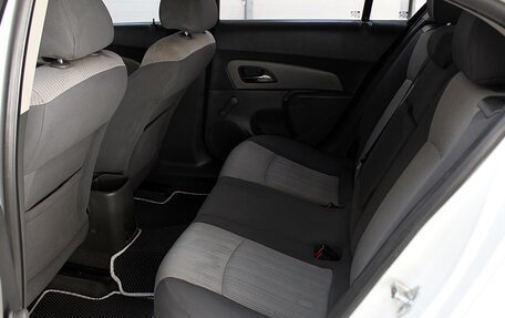 Chevrolet Cruze II, 2010 год, 749 000 рублей, 14 фотография