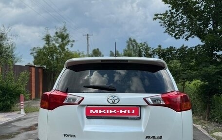 Toyota RAV4, 2013 год, 2 200 000 рублей, 2 фотография