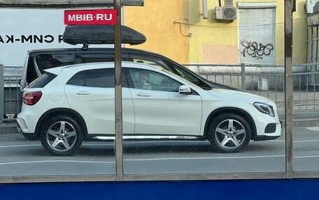 Mercedes-Benz GLA, 2017 год, 2 750 000 рублей, 3 фотография
