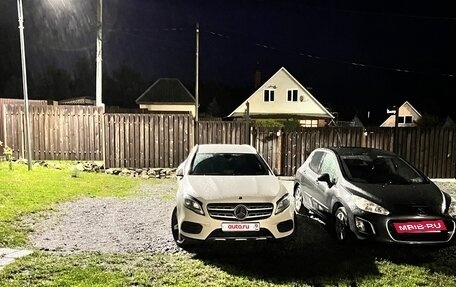 Mercedes-Benz GLA, 2017 год, 2 750 000 рублей, 12 фотография