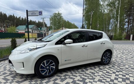 Nissan Leaf I, 2016 год, 850 000 рублей, 16 фотография