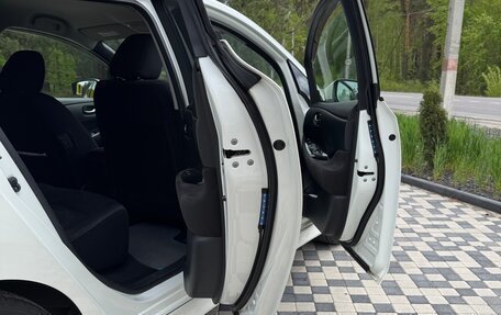 Nissan Leaf I, 2016 год, 850 000 рублей, 18 фотография