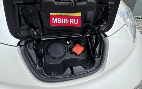 Nissan Leaf I, 2016 год, 850 000 рублей, 27 фотография