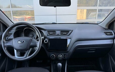 KIA Rio III рестайлинг, 2013 год, 887 000 рублей, 7 фотография