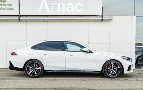 BMW 5 серия, 2024 год, 7 690 000 рублей, 6 фотография