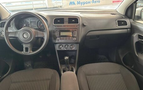 Volkswagen Polo VI (EU Market), 2011 год, 660 000 рублей, 11 фотография