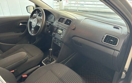 Volkswagen Polo VI (EU Market), 2011 год, 660 000 рублей, 12 фотография