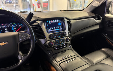 Chevrolet Tahoe IV, 2018 год, 4 220 000 рублей, 21 фотография