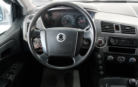 SsangYong Kyron I, 2013 год, 1 029 000 рублей, 12 фотография