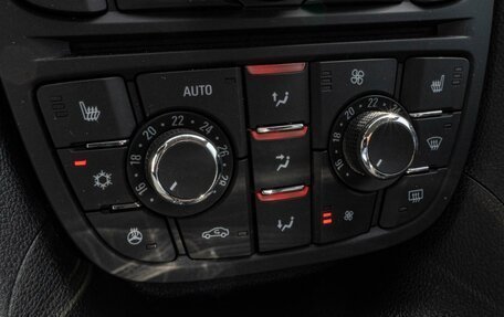 Opel Meriva, 2015 год, 1 169 000 рублей, 27 фотография