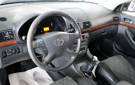 Toyota Avensis III рестайлинг, 2007 год, 949 000 рублей, 11 фотография