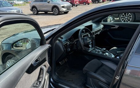 Audi A4, 2016 год, 2 300 000 рублей, 6 фотография