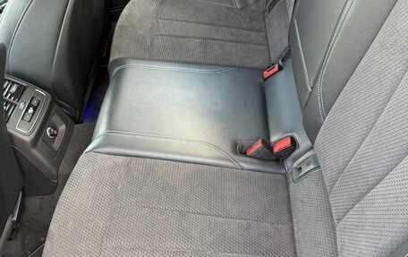 Audi A4, 2016 год, 2 300 000 рублей, 14 фотография